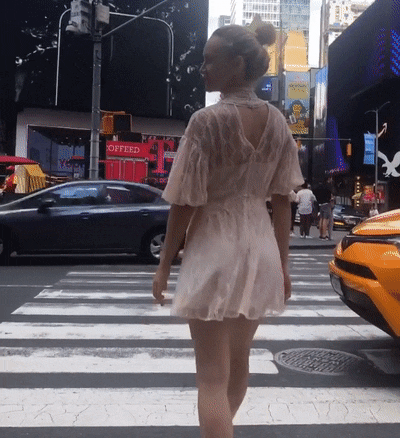 1322319847.gif