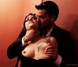 438761430.gif