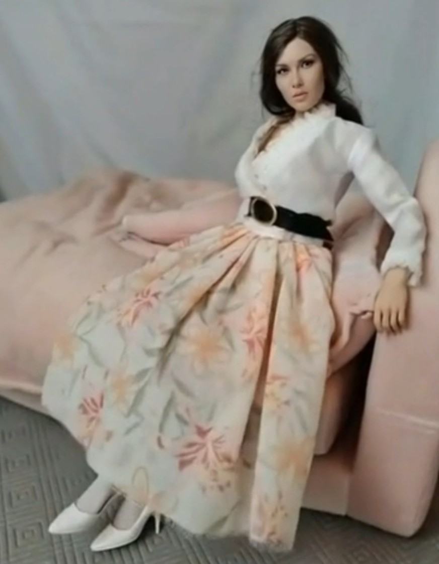 Cnthia undressing Title.jpg