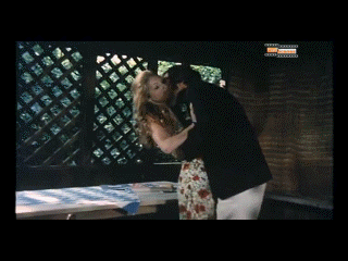 gSchoolgirlReport5_02.GIF