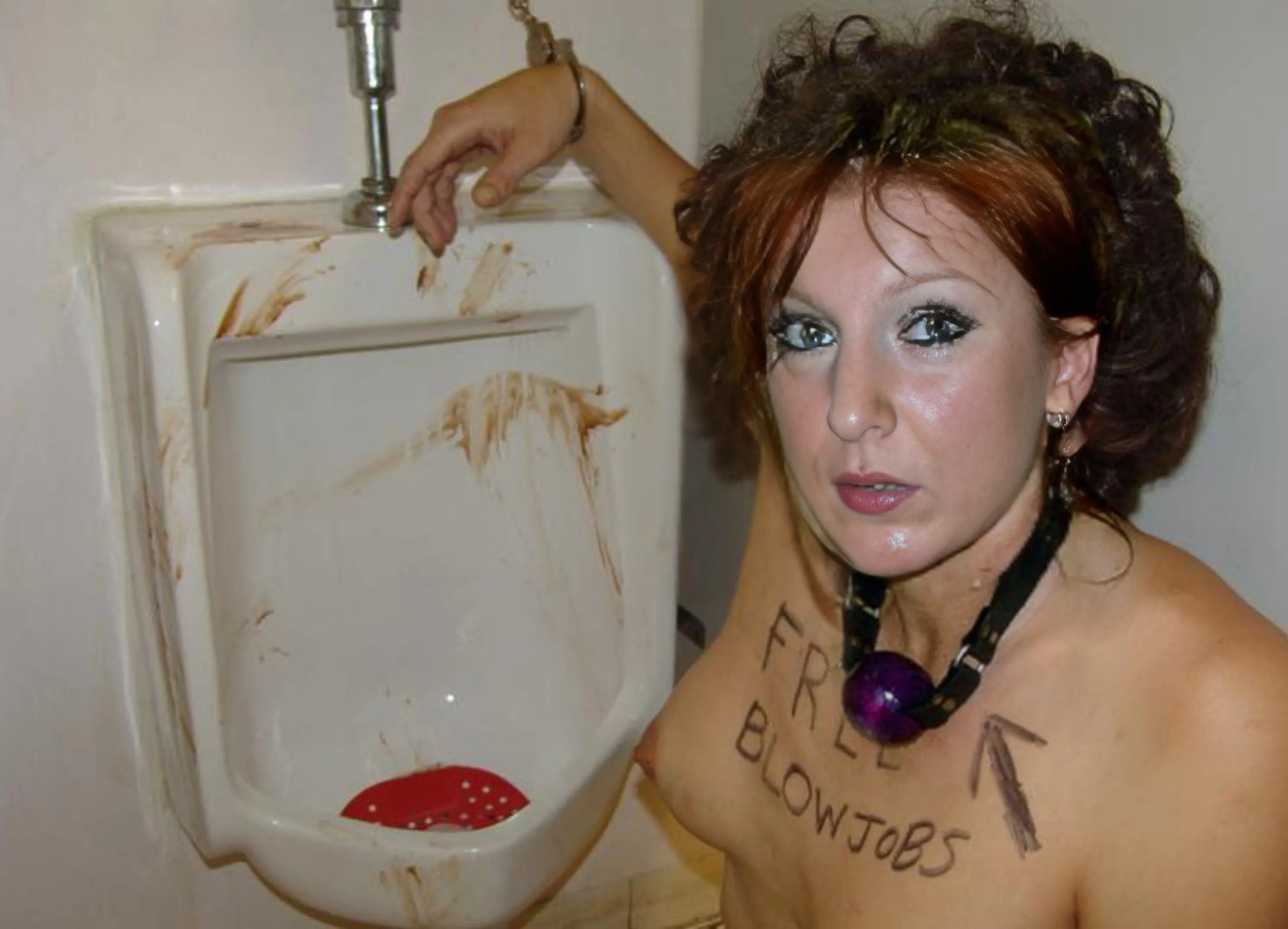 Jolanta Toilet Slut.jpg