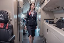 077_93052244_RGTA_2023_09_27_23_37_28_Real_Flight_Attendant_AsianNew_Horizonal_189961790Flight...jpg