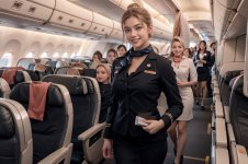 190_93052244_RGTA_2023_09_27_23_44_38_Real_Flight_Attendant_EuropeanNew_Horizonal_189961997Fli...jpg