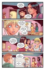 Freshman-Giantess_05-002.jpg