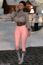 20230131tiffanysnowbunny16592fdbb1b972.jpg