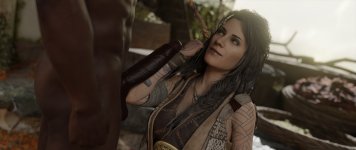 Freya Arm comparison  Black version.jpg