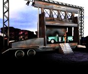 carcrush013.jpg carcrush013.jpg