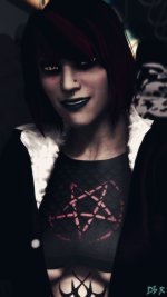 02：heathermolestedontrain02.jpg