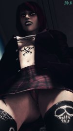 03：heathermolestedontrain03.jpg
