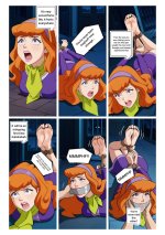 Bondage_Comic_Daphne_Blake_conv_05.jpg