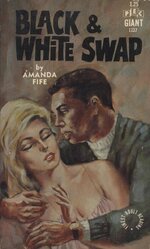 Black and White Swap-Amanda Fife-G-1137.jpg