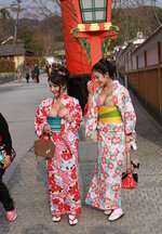 Inari Shrine (8).jpg