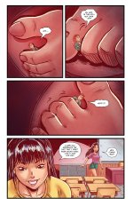 Freshman-Giantess_04-013.jpg