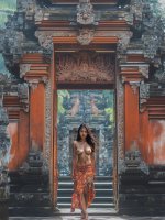 Bali - babes posing (1).jpg