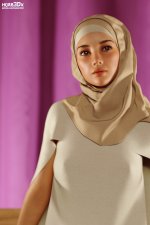 Arini - Longing 4.jpg