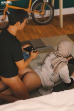 Dina Play 6.jpg