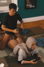 Dina Play 7.jpg