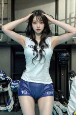 0519_HOGs905_No45_Volleyball_Girl_extra00015_4223244410_0000.jpg